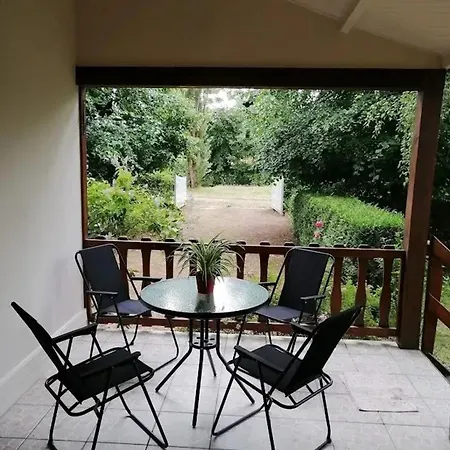 Cosy A Avec Vue Sur Le Chalé